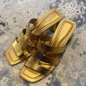 Sarto Gold Women's Sandals size 7